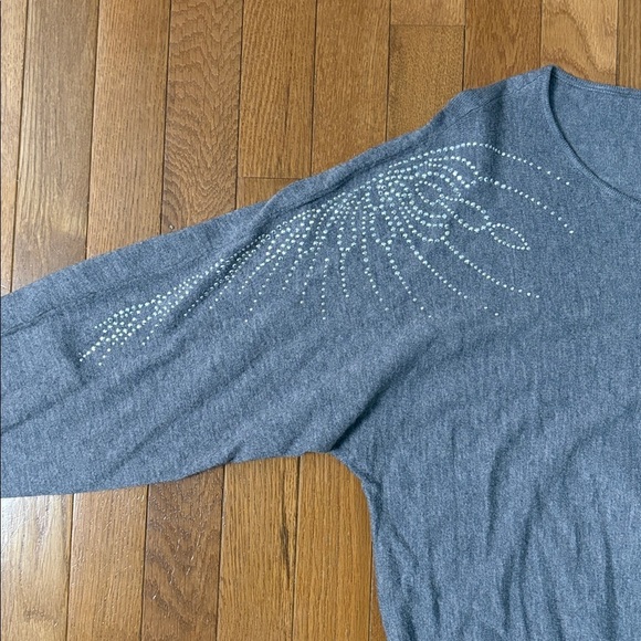 More In Love Bling Embellished Long Sleeve Shirt Size XL Top - Picture 4 of 6